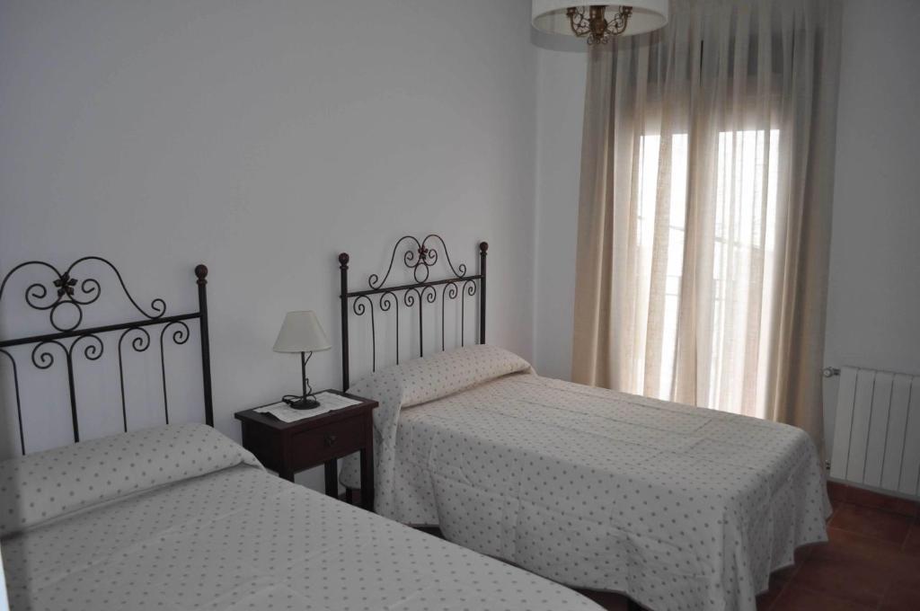 Casa Rural La Fuente Del Coso Cabeza la Vaca エクステリア 写真